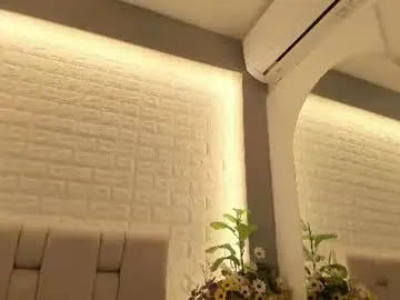 Manu_fox_  live sex cam