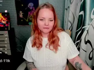 Marcelinepeach  live sex cam