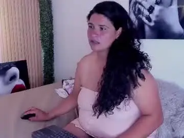 Martinamilff  live sex cam