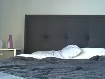 Peachesandcream_1  live sex cam