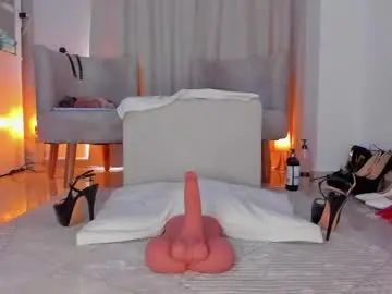 Carol_parker1  live sex cam