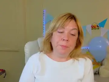 Christinadavedes  live sex cam
