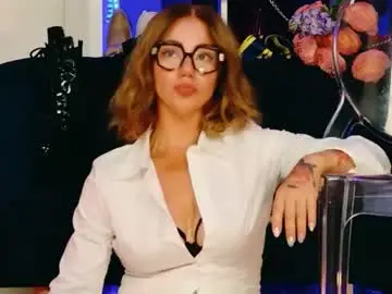 Ella_kross  live sex cam