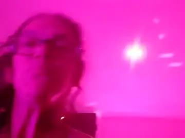 Girls227445638252  live sex cam