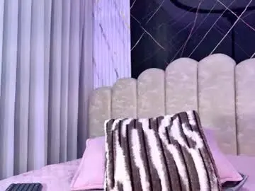 Lia_vel  live sex cam