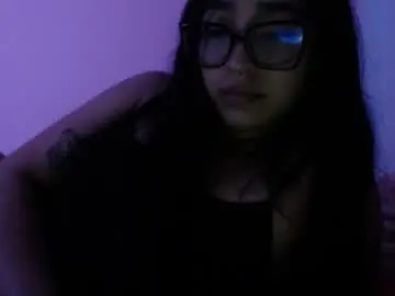 Lolitabitchhorney_  live sex cam
