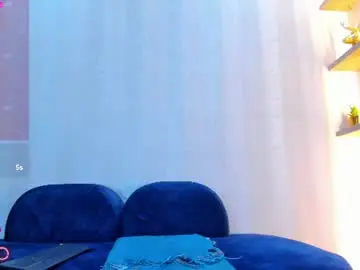 Naomi_viper_  live sex cam