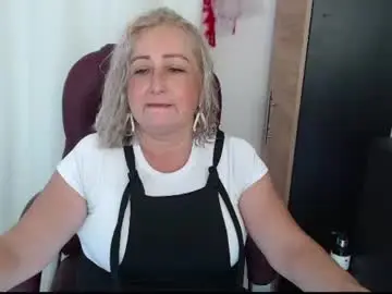 Paiperhalliwey  live sex cam