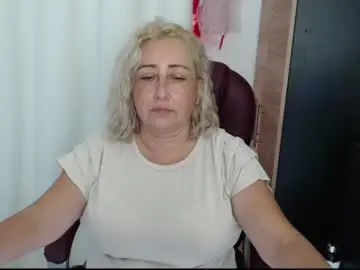 Paiperhalliwey  live sex cam