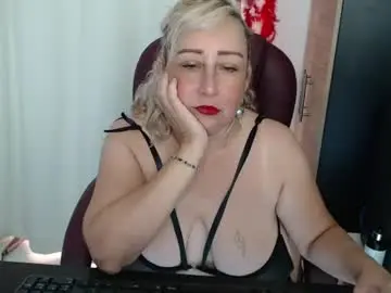 Paiperhalliwey  live sex cam