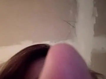 Sexysisi03  live sex cam