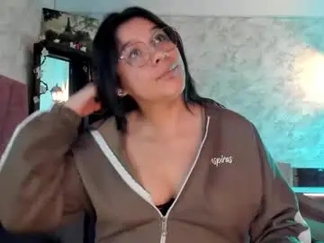 Belen_green  live sex cam