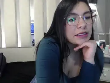 Belen_green  live sex cam