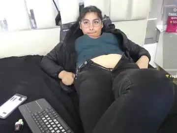 Belen_green  live sex cam