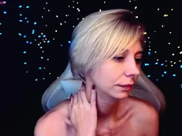 Blond_ice_ann  live sex cam