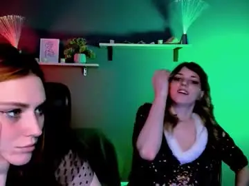 Casey_meow_  live sex cam