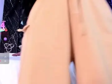 Chloegils  live sex cam