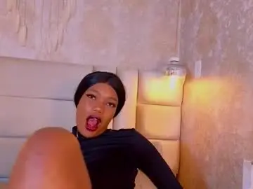 Crystalbrooke3x  live sex cam