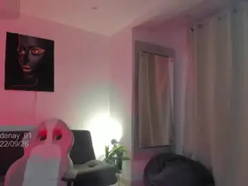 Danay_01  live sex cam