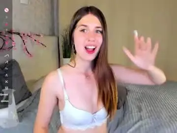 Elly_bloomm  live sex cam