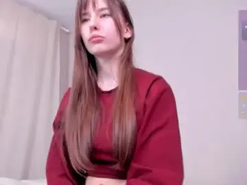 Emmelieflorence  live sex cam