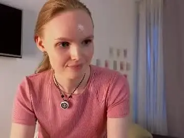 Ethachesley  live sex cam