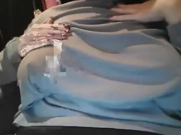 Facelessflirt  live sex cam