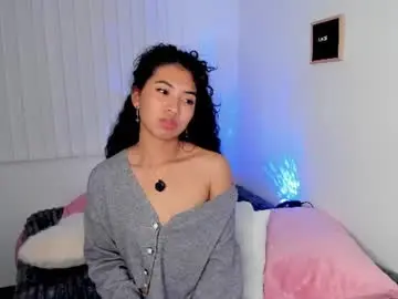 Lucygarciia  live sex cam