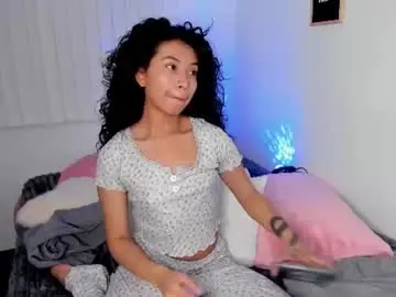 Lucygarciia  live sex cam