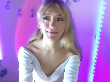 Lya_ch  live sex cam