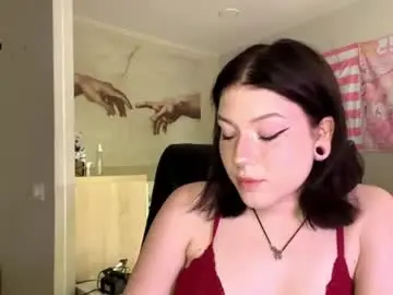 Lyna25  live sex cam