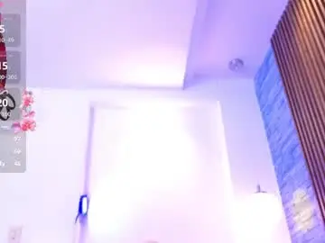 Mia_milf_x  live sex cam