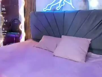 Mieel_tay  live sex cam