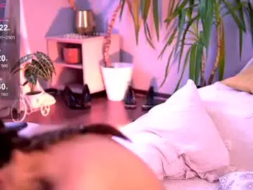 Pureellie  live sex cam