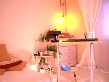 Pureellie  live sex cam
