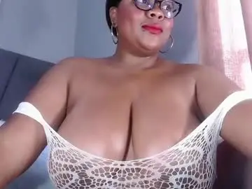Queenrachelbrown  live sex cam