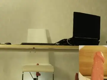 Queenviktoria  live sex cam