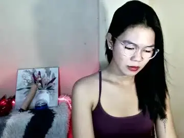 Urasian_mary  live sex cam