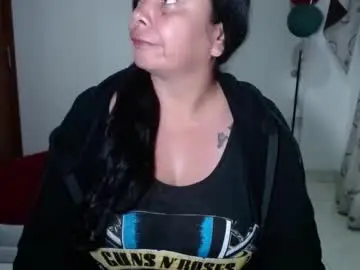 Vivian_milf_paint  live sex cam