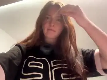 Alenemckague  live sex cam