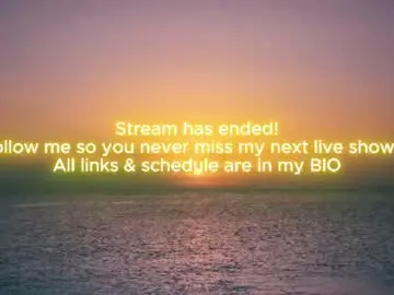 Bunnybrownie  live sex cam