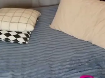 Bunnybrownie  live sex cam