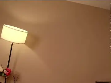 Cute18cute  live sex cam