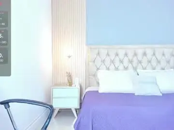 Hera__goddess_  live sex cam