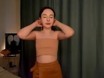 Linnete  live sex cam