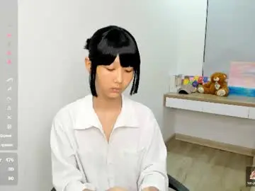 Little_yena  live sex cam