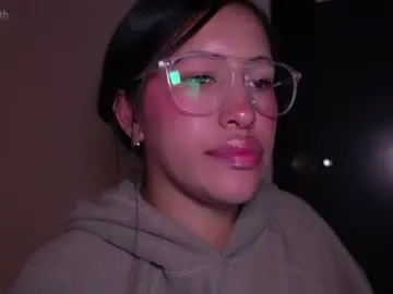 Nerak_a  live sex cam