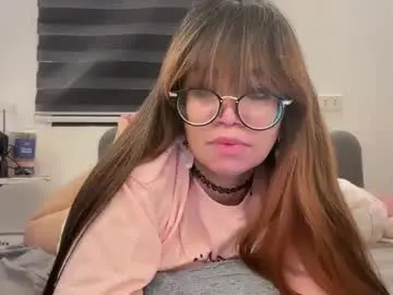 Pinkyrosexx  live sex cam