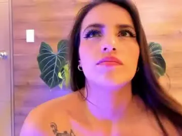 Reyasimos  live sex cam