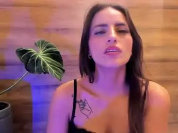 Reyasimos  live sex cam